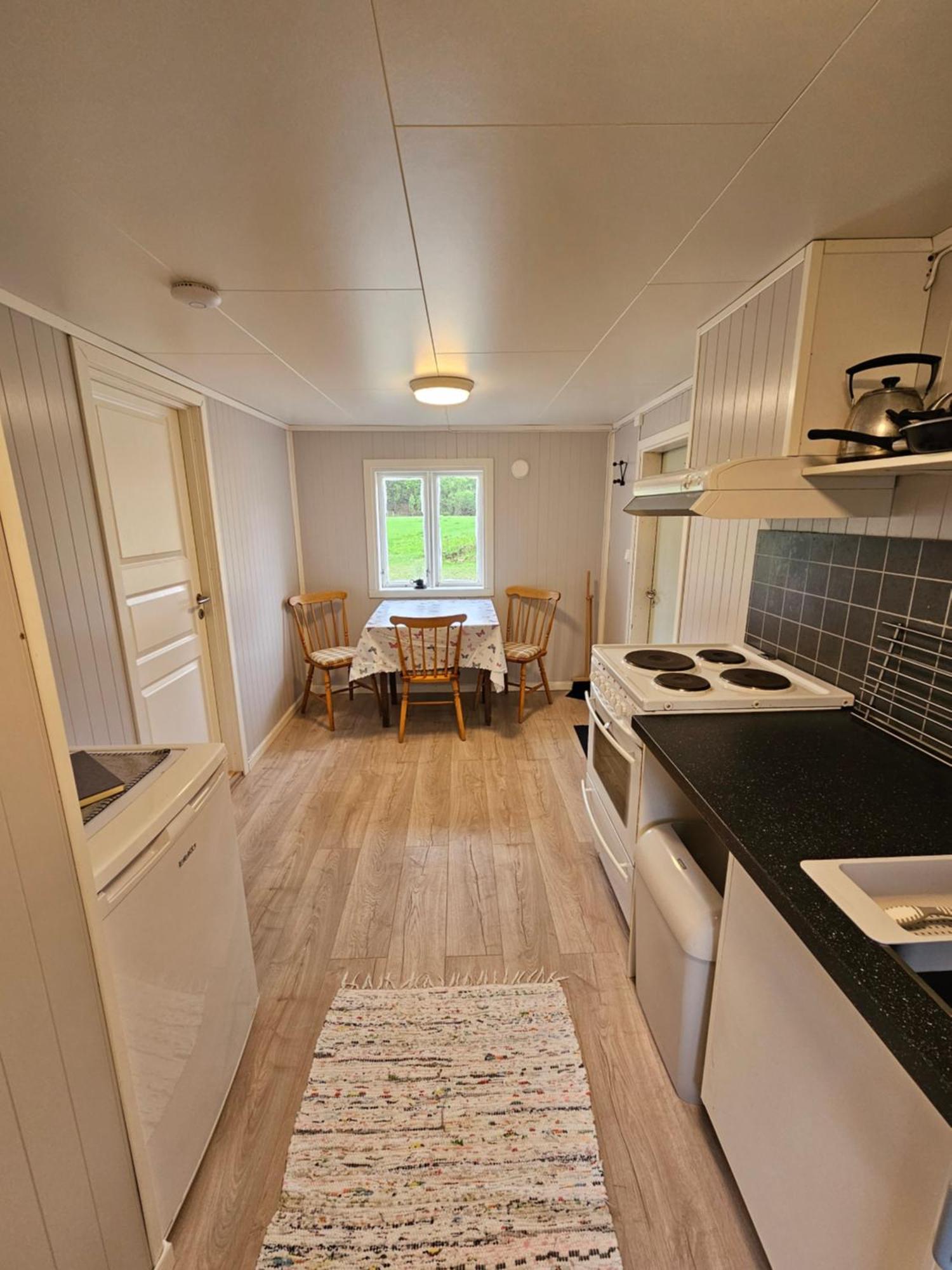Torfoss Gard, Hytte Utleie, Campingvogn Og Bobil Plasser Potka Ngoại thất bức ảnh