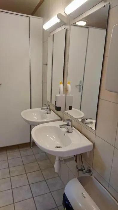 Torfoss Gard, Hytte Utleie, Campingvogn Og Bobil Plasser Potka Ngoại thất bức ảnh
